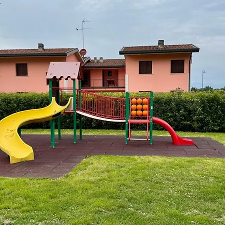 アパート View With 2 Swimming Pools Desenzano